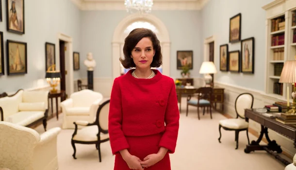 Muito antes de Lady Di ou Michelle Obama, houve Jackie. E nunca contaram sua história como agora, no Prime Video