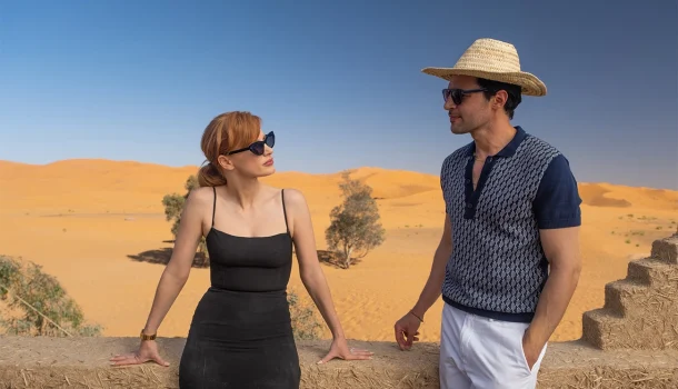 Se você gosta de “The White Lotus”, vai querer ver esse filme com Ralph Fiennes e Jessica Chastain no Prime Vide