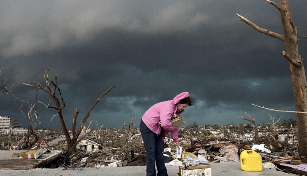 Tornado: Joplin em Ruínas
