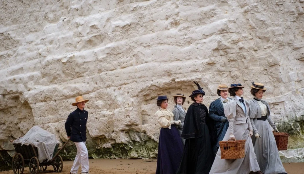 A Vida Eletrizante de Louis Wain