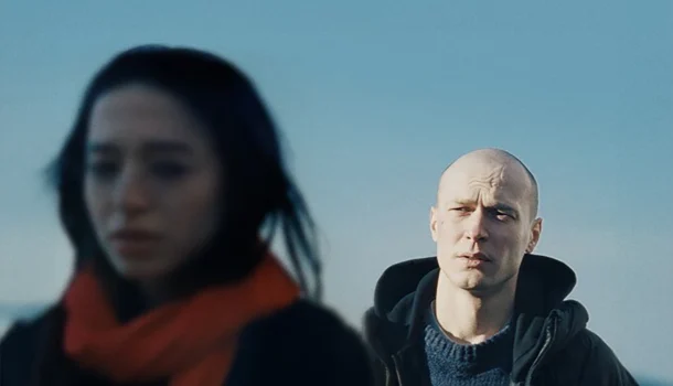 Finalmente no streaming: o vencedor do Oscar de Melhor Filme de 2025 já pode ser visto no Brasil