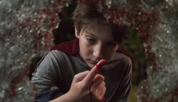 Thriller de ficção científica que vai fazer cada fio de cabelo do seu corpo arrepiar, na Netflix