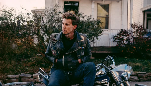 Austin Butler e Tom Hardy em filme baseado em história real sobre clube de motociclistas mais famoso do mundo, no Prime Video