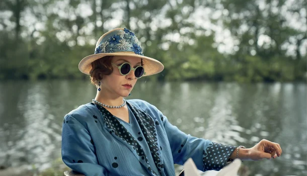 A fragilidade do amor diante da ruína do tempo — romance com Colin Firth e Olivia Colman acaba de chegar à Netflix