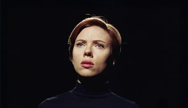 Quando a arte imita a vida — drama com Scarlet Johansson desnuda as emoções e expõe fragilidade do amor, na Netflix