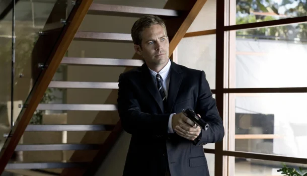 Mate a saudade de Paul Walker com thriller de ação que vai hipnotizar seus olhos, na Netflix