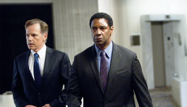 O filme mais perturbador da carreira de Denzel Washington voltou à Netflix: um soco seco na alma