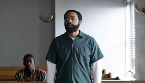 Filme com Chiwetel Ejiofor que tem 94% de aprovação no pipocômetro do Rotten Tomatoes, na Netflix