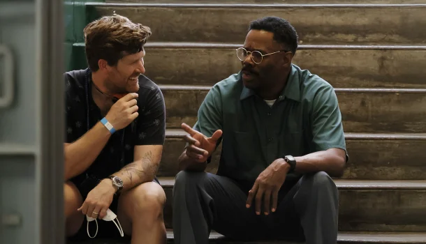 Considerado o melhor filme do ano e indicado a três Oscars, drama prisional com Colman Domingo acaba de estrear no Prime Video