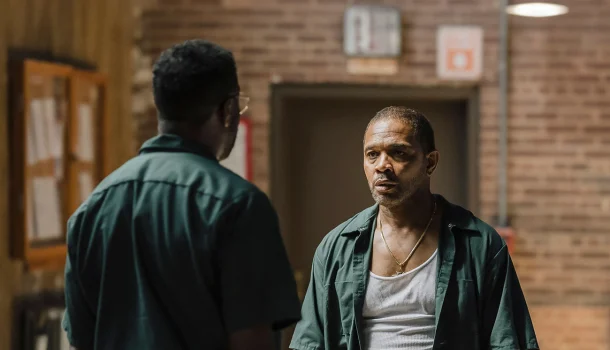 Indicado a 3 Oscars em 2025 e considerado um dos melhores filmes do ano, drama com Colman Domingo chegou ao Prime Video sob demanda