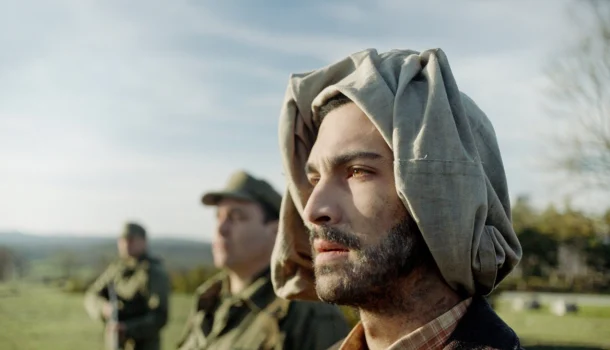 A Noite de 12 Anos: o filme sobre Pepe Mujica que revela o que o poder nunca conta — e como se sobrevive sem ver a luz