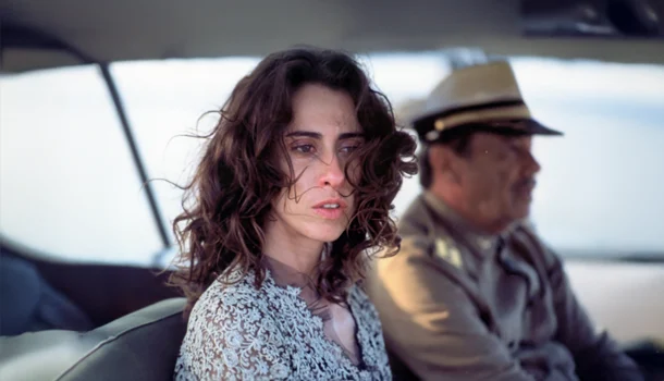 Casa de Areia: o filme que fez a crítica redescobrir Fernanda Torres chegou à Netflix