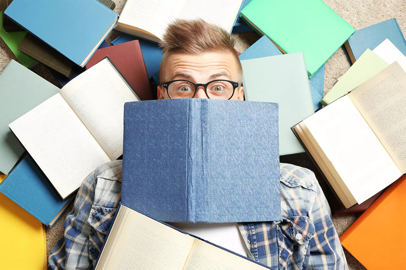 7 livros mais vendidos do mundo no último ano que possuem edições em português