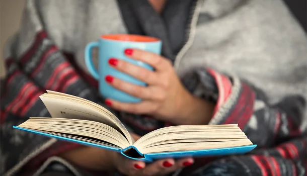 5 livros para quando sua vida estiver mais bagunçada que seu guarda-roupa