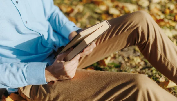 5 livros para deixar sua semana mais leve, sua cabeça mais calma e sua alma um pouco mais feliz