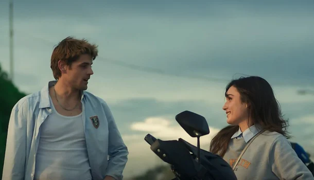 Por que mulheres inteligentes estão obcecadas por romances tóxicos em filmes como: Má Influência