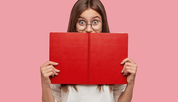 7 livros com ego maior que o número de páginas