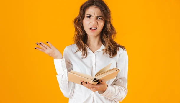 5 livros “feministas” escritos por homens que não entenderam nada