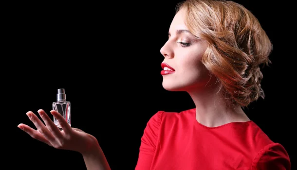 Os 5 perfumes mais caros do mundo — o 1º custa mais do que 120 carros populares e tem lista de espera para comprar