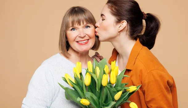 12 escolhas perfeitas: o perfume certo para sua mãe, segundo o signo dela