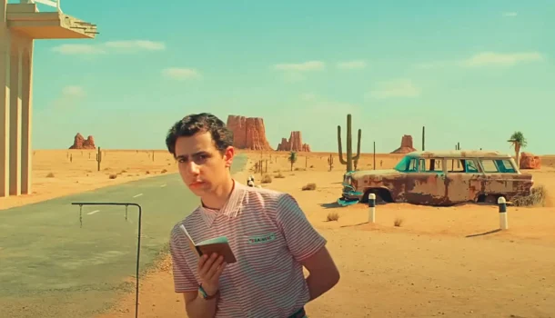Wes Anderson desenha a tristeza como quem monta um diorama