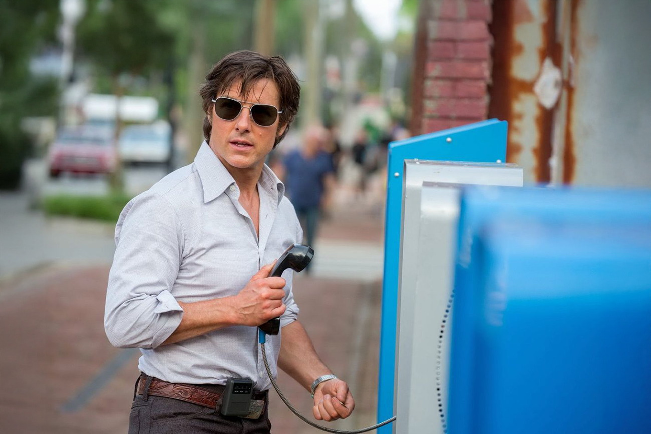Tom Cruise vive o piloto real que traficava para Escobar e trabalhava para a CIA — ao mesmo tempo