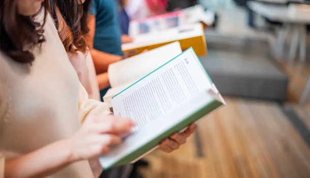 4 livros que até quem odeia leitura vai devorar