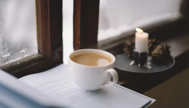 5 livros que só funcionam se você estiver de TPM literária