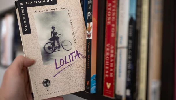 5 livros perturbadores que fizeram seus autores serem processados
