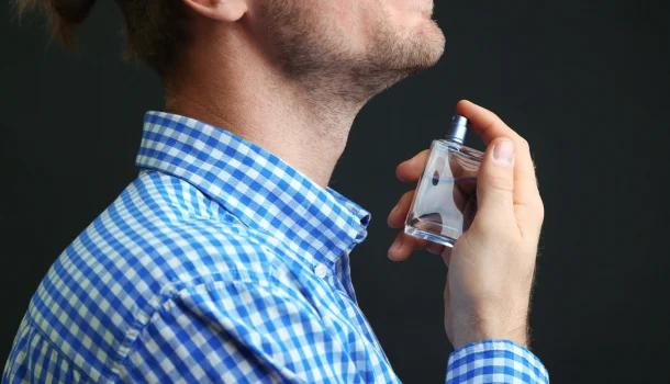 8 perfumes masculinos que arrancam elogios (comprovados por elas)