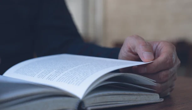 Recorde insano: este livro tem uma única frase com mais 1.280 palavras (e você achava que escrevia demais)