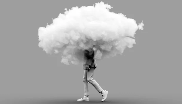 Caindo das nuvens
