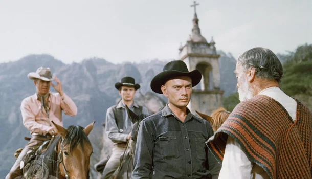 Se existe um faroeste que todos devem ver ao menos uma vez na vida, é a obra-prima de John Sturges — agora no Prime Video