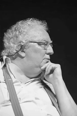 Alcides Villaça