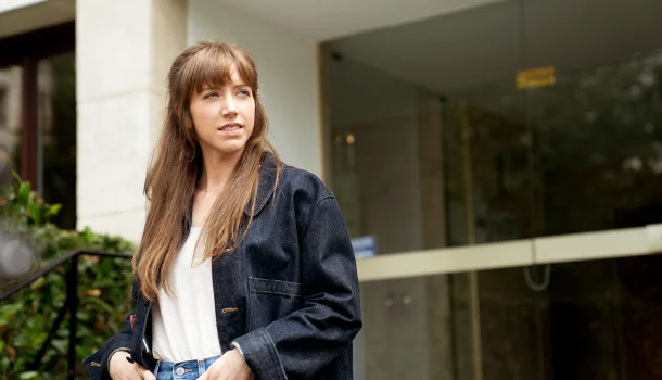 Comédia romântica francesa estreia na Netflix e lidera audiência global