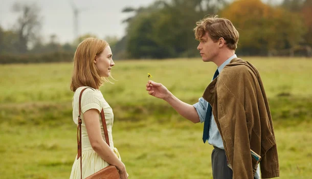 Baseada em livro de Ian McEwan, a história de amor mais visceral do Prime Video