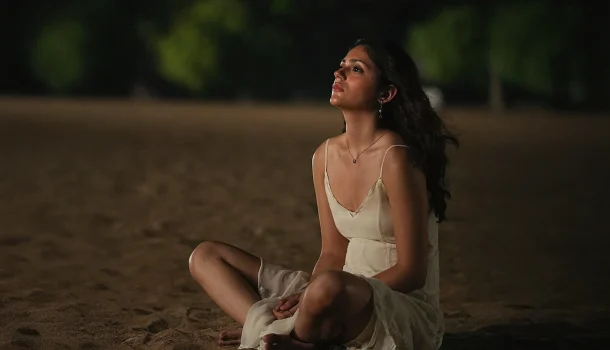 A história de amor recordista de bilheteria do cinema indiano em 2025 acaba de chegar à Netflix