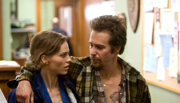 O filme mais intrigante e surpreendente do Prime Video — tenso, real e impossível de esquecer O filme mais intrigante e surpreendente do Prime Video — tenso, real e impossível de esquecer