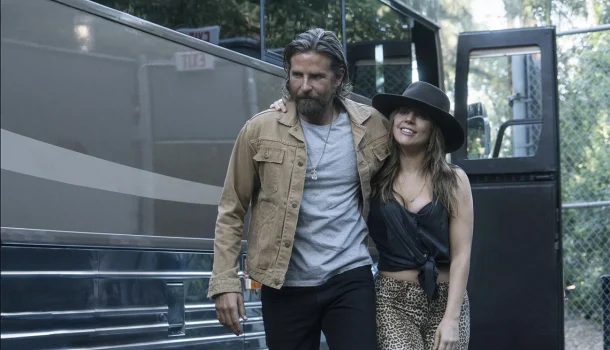 O filme na Netflix, com Bradley Cooper, que fez muita gente chorar escondido