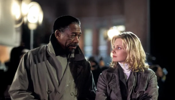 Suspense clássico com Morgan Freeman reaparece na Netflix e ainda surpreende fãs de mistério Suspense clássico com Morgan Freeman reaparece na Netflix e ainda surpreende fãs de mistério
