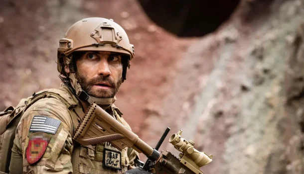 No Prime Video: Guy Ritchie surpreende com drama de guerra que entende que coragem não mora no front, mas no que se faz depois No Prime Video: Guy Ritchie surpreende com drama de guerra que entende que coragem não mora no front, mas no que se faz depois