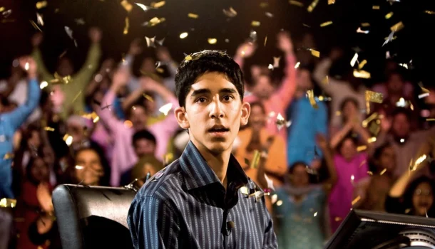 Filme de Danny Boyle que revelou Dev Patel é uma das mais brilhantes críticas sociais já feitas no cinema, no Prime Video Filme de Danny Boyle que revelou Dev Patel é uma das mais brilhantes críticas sociais já feitas no cinema, no Prime Video