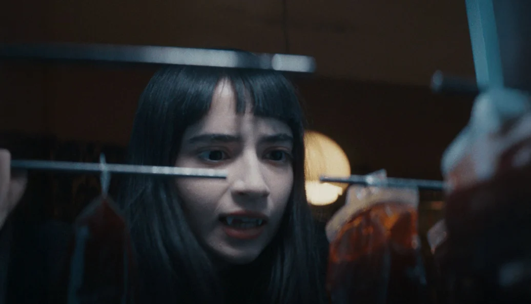 Vampira Humanista Procura Suicida Voluntário