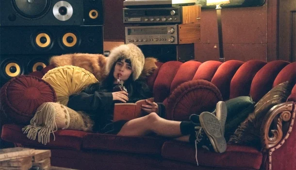 “Amélie Poulain“ gótico: a fábula sombria que acaba de chegar à Netflix e é simplesmente encantadora “Amélie Poulain“ gótico: a fábula sombria que acaba de chegar à Netflix e é simplesmente encantadora