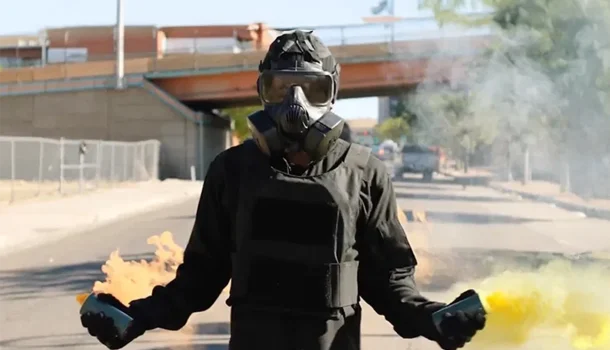 Acaba de chegar no Prime Video o thriller de ação eletrizante que vai fazer você passar o réveillon na frente da tevê