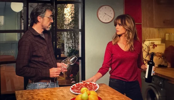 Mães Paralelas na Netflix: por que o drama de Almodóvar com Penélope Cruz desconcerta e comove