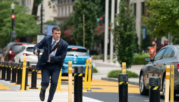 Críticos de 15 dos principais jornais e revistas de cinema do mundo elegem os 5 melhores filmes da Netflix em 2025 (até agora)