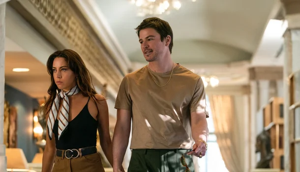 Thriller leve e afiado aposta em Jason Statham e no humor de Guy Ritchie no Prime Video