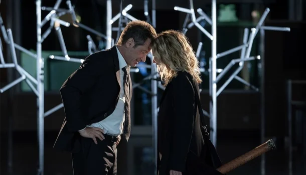 Comédia romântica dirigida e estrelada por Meg Ryan chega à Netflix e é perfeita para curtir debaixo das cobertas durante a chuva