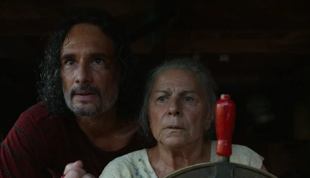 Rodrigo Santoro em um filme da Netflix que transforma envelhecer em ordem de despejo